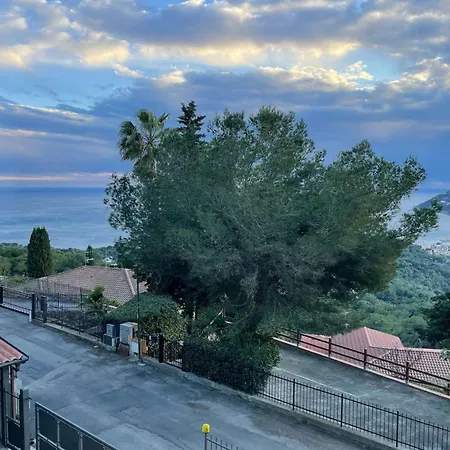Miramare Lux Sea View - Happy Andora