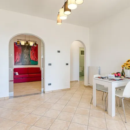 アパート Miramare Lux ライグエーリア