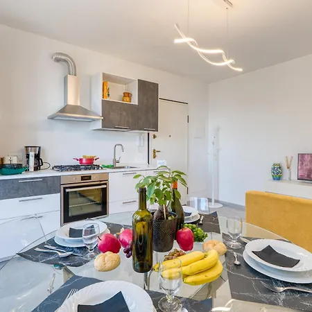 Apartment Miramare Lux Sea View - Happy Andora
