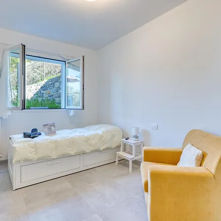 Apartment Miramare Lux Sea View - Happy