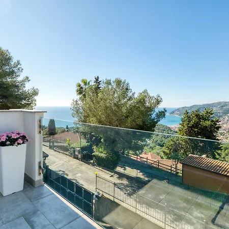 Apartment Miramare Lux Sea View - Happy *