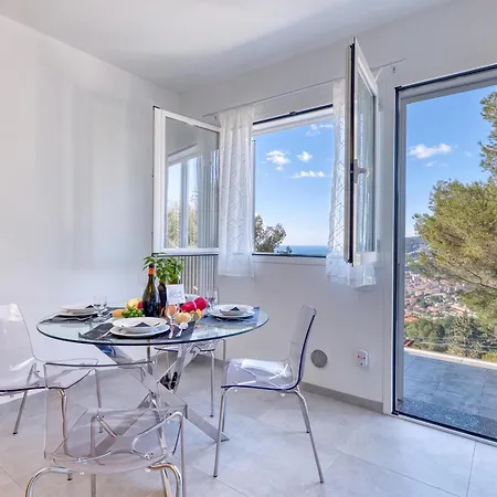 Miramare Lux Appartement Marina dʼAndora